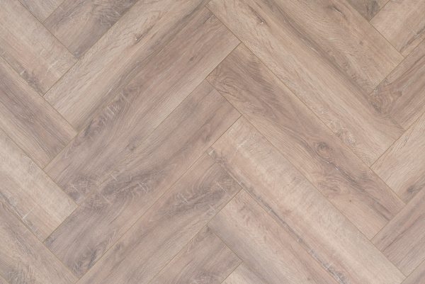 Floer Visgraat Laminaat – Gerookt Wit Eiken van Vloerspecialist Govers