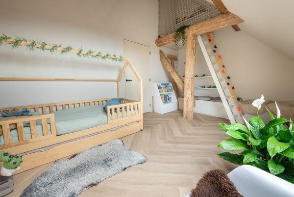 Floer-Walvisgraat-PVC-vloer-Orka-Onbehandeld-interieur-woning