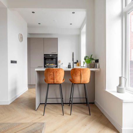 Floer-Walvisgraat-PVC-vloer-Bryde-Bruin-keuken-interieur