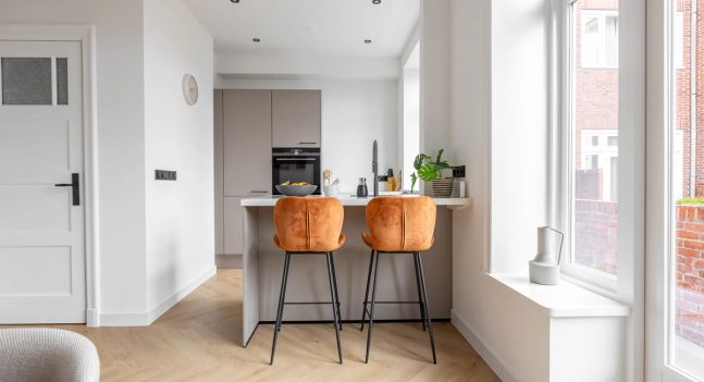 Floer-Walvisgraat-PVC-vloer-Bryde-Bruin-keuken-interieur