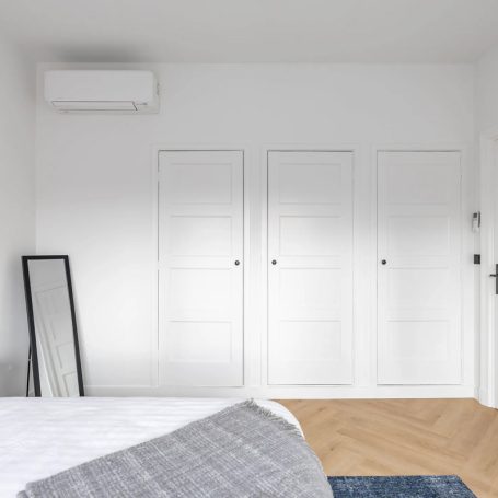 Floer-Walvisgraat-PVC-vloer-Bryde-Bruin-slaapkamer-interieur