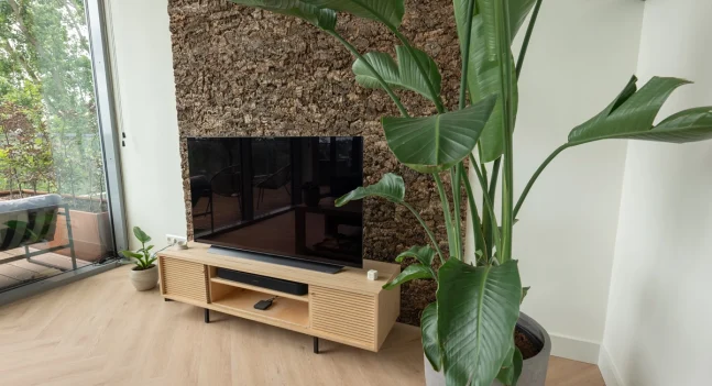 Floer-Akukurk-Wandpanelen-Boomschors-Onbewerkt-interieur-woning-kurk-wandpanelen