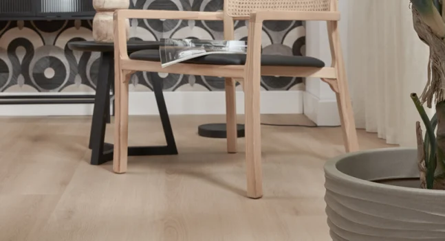 Floer-Landhuis-Plak-PVC-vloer-Lichtbruine-Eik-woonkamer