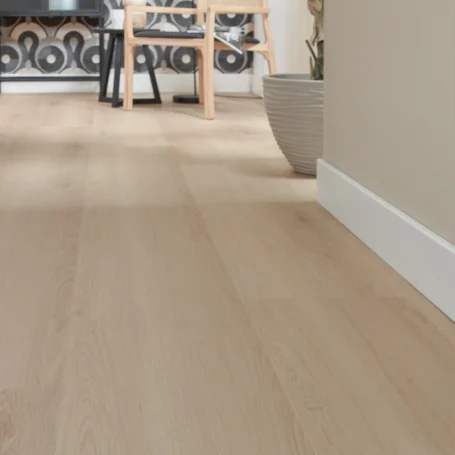 Floer-Landhuis-Plak-PVC-vloer-Lichtbruine-Eik-woonkamer