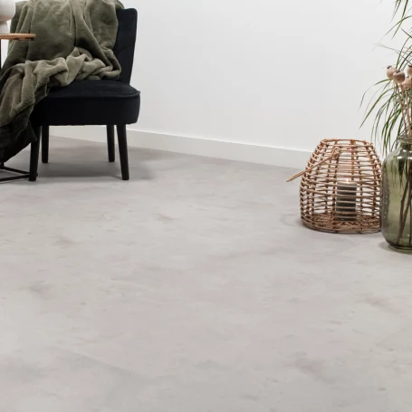 Floer Tegel Click PVC Betonlook Lichtgrijs sfeer perspectief