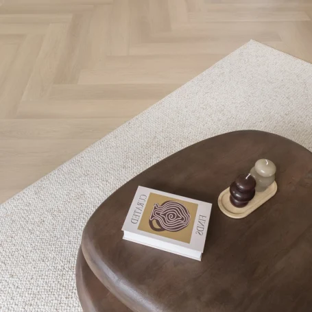 Floer-Walvisgraat-Click-PVC-vloer-Zwaardvis-Zand-woonkamer-5