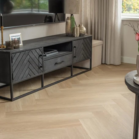 Floer Walvisgraat Click PVC vloer Noordkaper Natuur interieur woonkamer