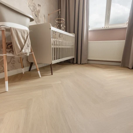 Floer Walvisgraat PVC vloer Noordkaper Natuur interieur kinderkamer