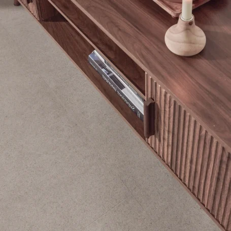 Floer Tegel Click PVC vloer Betonlook Greige interieur