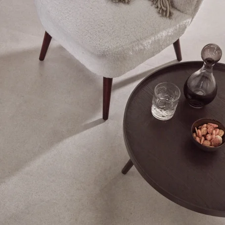 Floer Tegel PVC vloer Betonlook Greige interieur