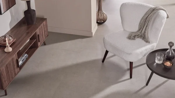 Floer-Tegel-PVC-vloer-Betonlook-Greige-interieur-Bijgewerkt-9