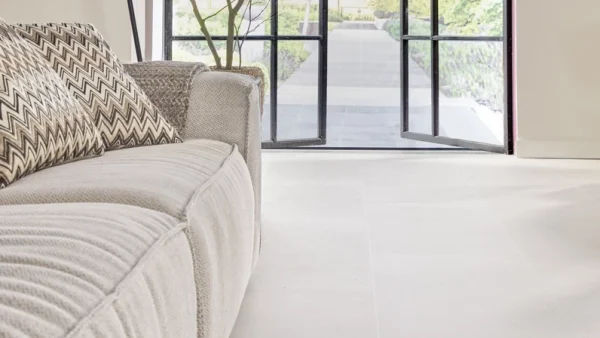 Floer-Tegel-PVC-vloer-Betonlook-Zand-interieur-Bijgewerkt-3