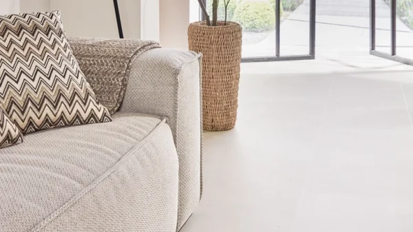 Floer-Tegel-PVC-vloer-Betonlook-Zand-interieur-Bijgewerkt-7