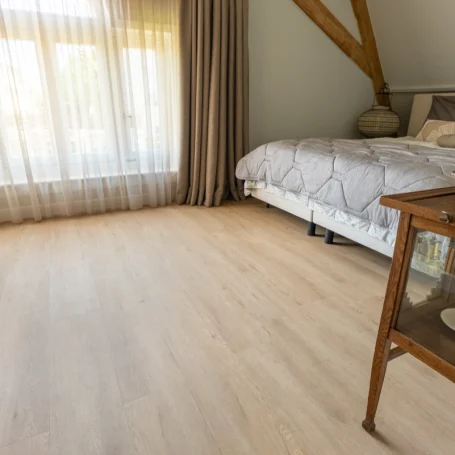 Floer Natuur PVC vloer Garda Grijsbeige interieur