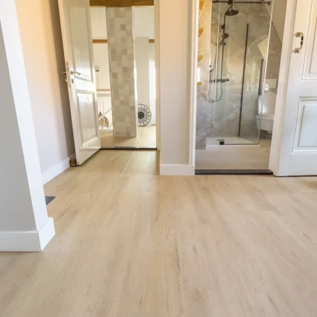 Floer Natuur PVC vloer Garda Grijsbeige interieur